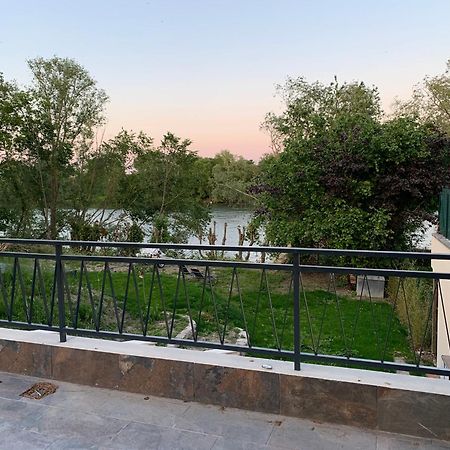 Maisonnette Cosy Bord De Seine 30Min Paris Карр'єр-су-Пуассі Екстер'єр фото
